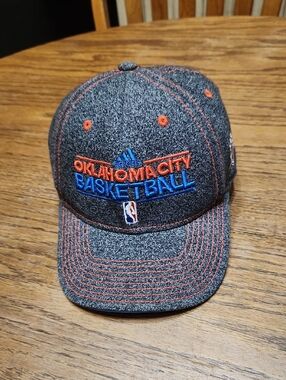 Adidas Reg Season Oklahoma City Thunder NBA FAN Cap Fit Max70